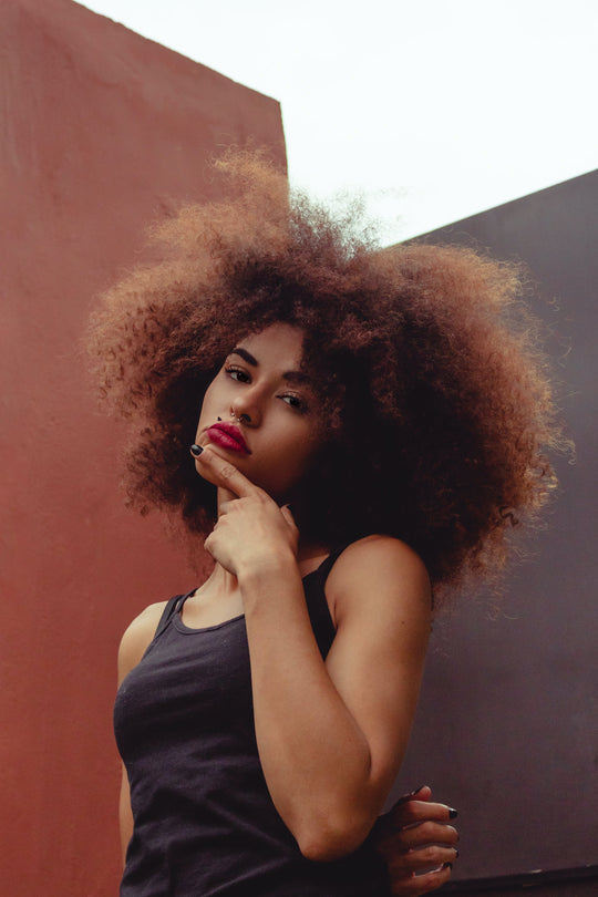 DETOX AND REVIVE YOUR CURLS FROM THE SUMMER’S HEAT